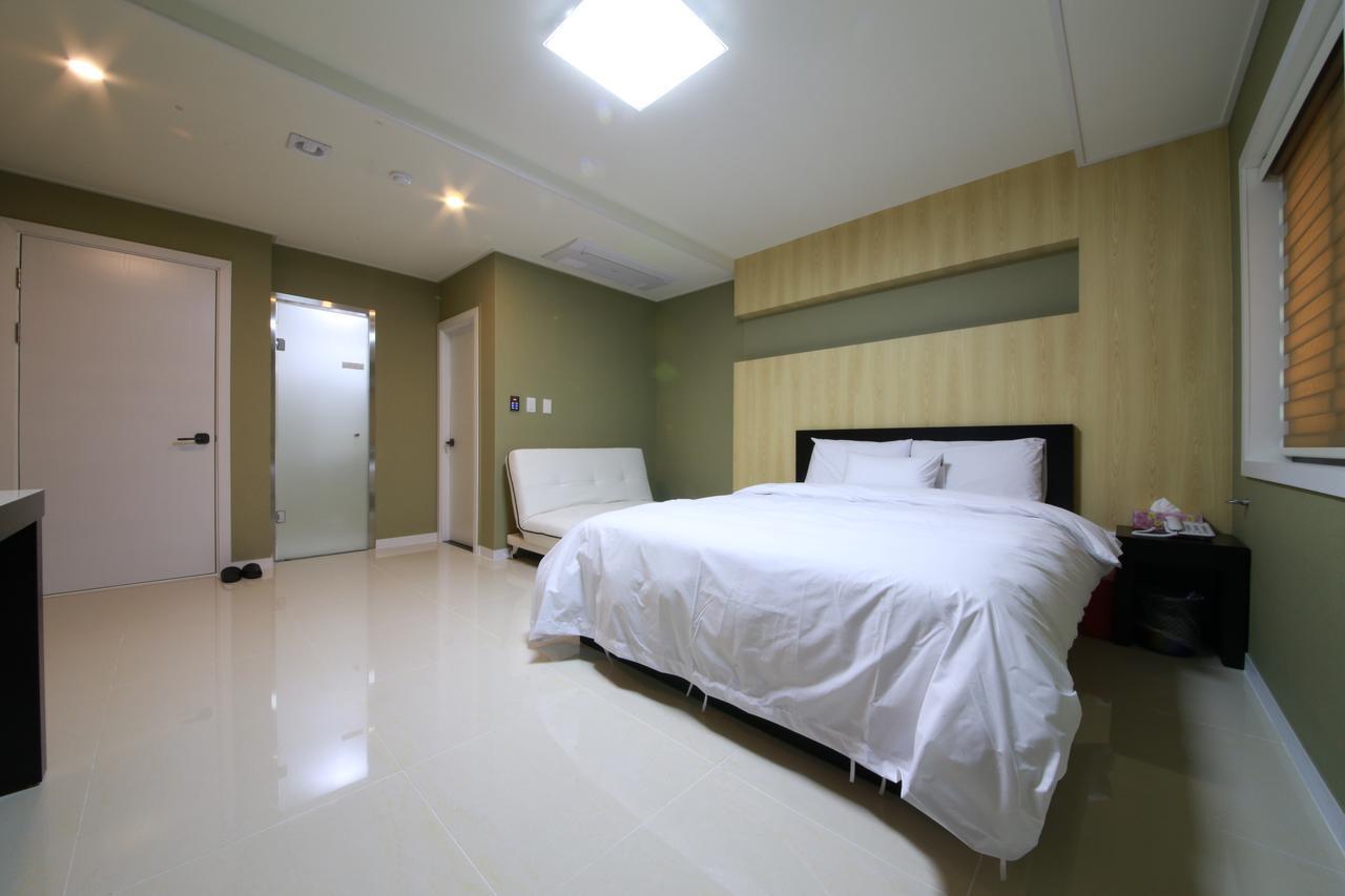 Hotel Flex Suwon Exterior photo